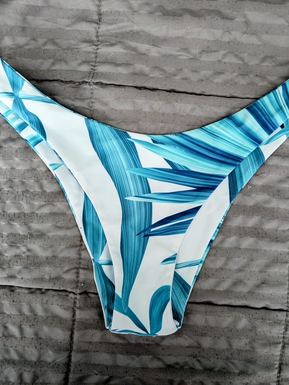 VAYA ISLAND COVE PALOMINO BOTTOMS